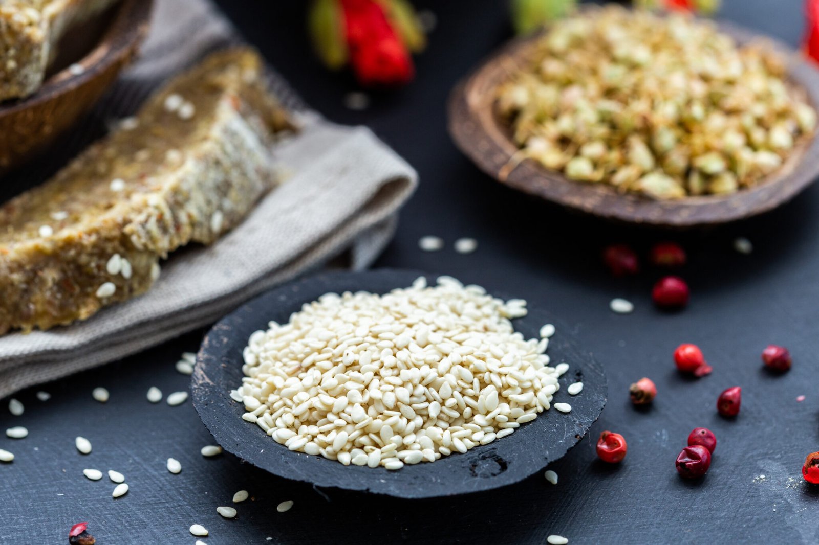 Which Is More Healthier, Raw or Roasted Sesame Seeds?